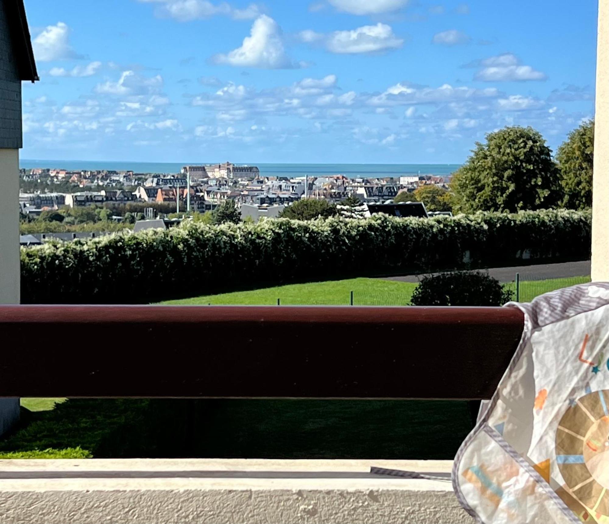 Domaine Du Coteau, Limite Trouville, Beau 3 Pieces Avec Parking Et Balcon Vue Apartment Touques
